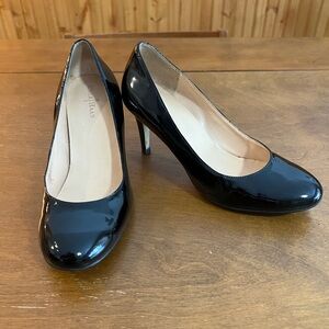 Cole Haan black patent leather heels, size 6.5